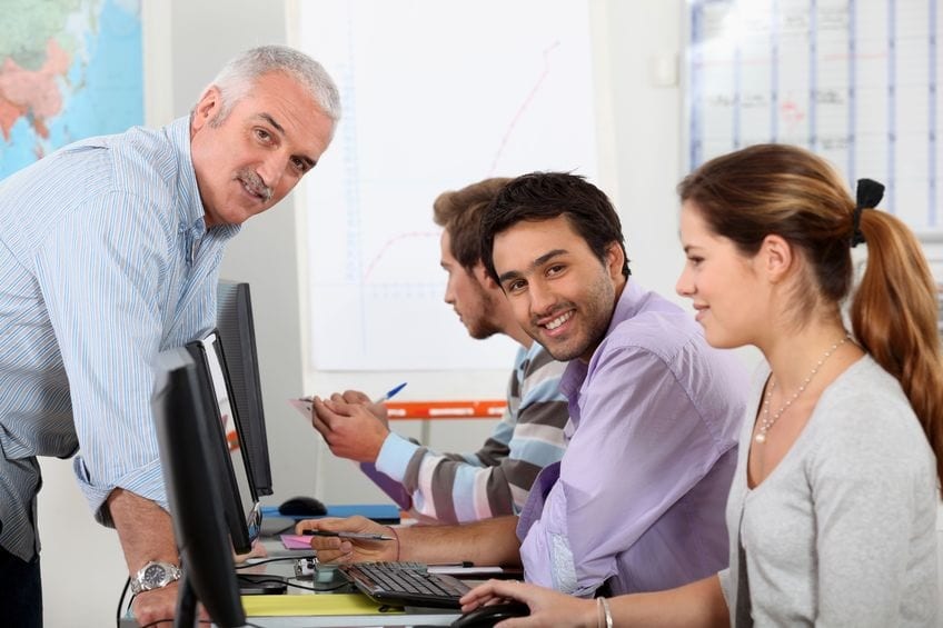 Formation synchrone, asynchrone ou hybride ? - Edu-Performance